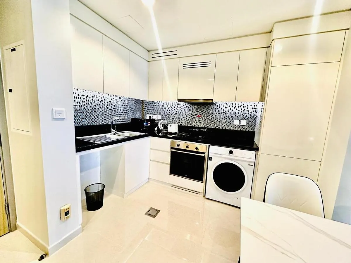 Apartment Modern 2Br In Aykon City Tower C Dubai United Arab Emirates